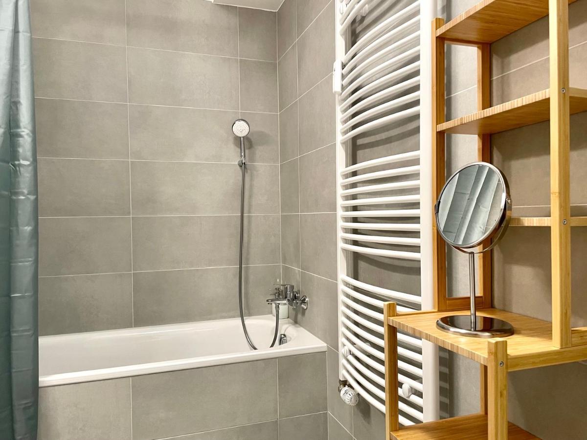 Central Stay Bratislava Ngoại thất bức ảnh